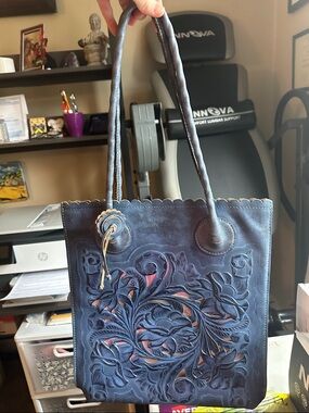 Hand-Tooled Floral Leather Tote Bag - Navy Blue